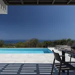 Angrali In Ratzakli * Ratzaklíon