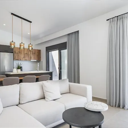 Vila Angrali In Ratzakli Ratzaklíon