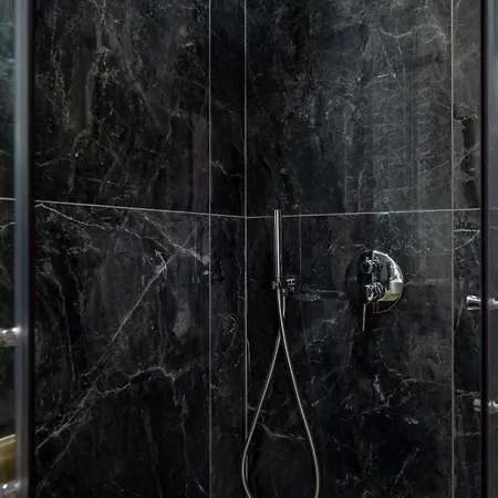 Vila Angrali In Ratzakli *