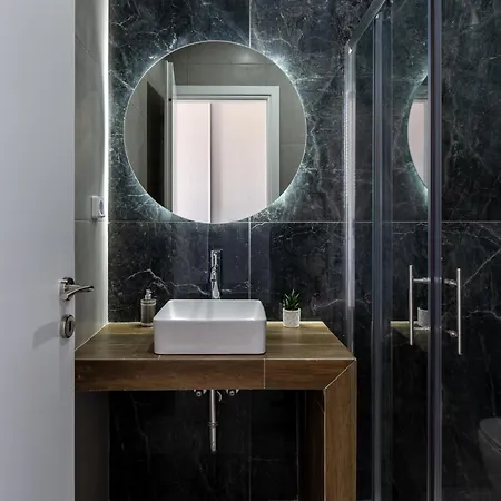 Angrali In Ratzakli Vila Ratzaklíon