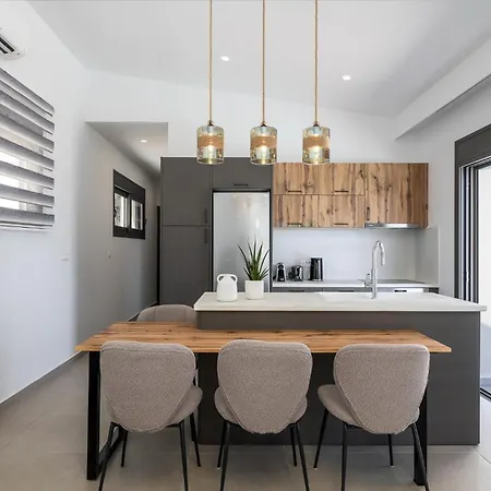 Vila Angrali In Ratzakli