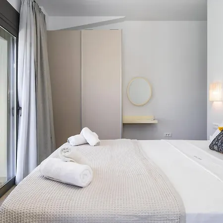 Angrali In Ratzakli Vila